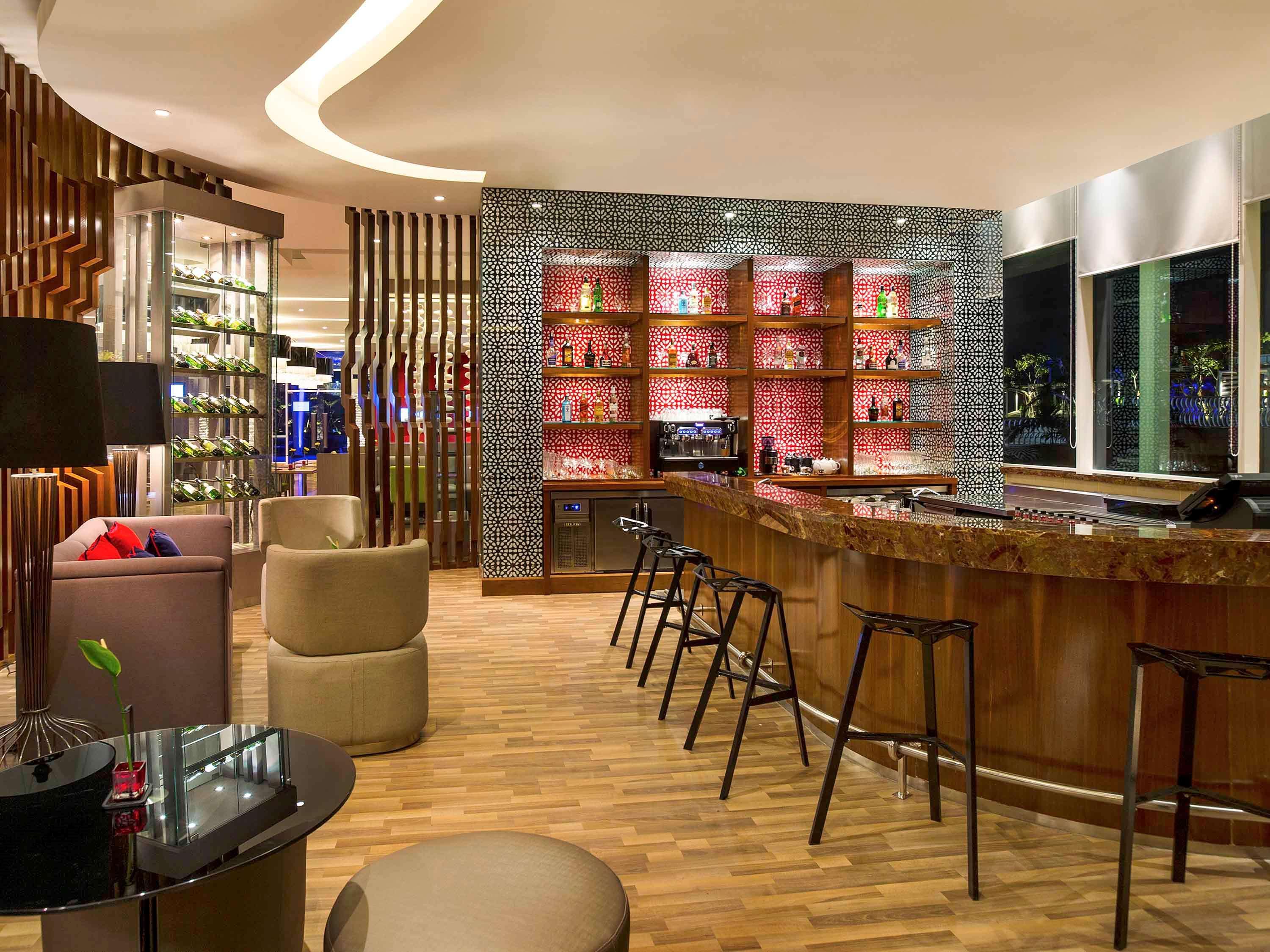 Novotel Тангеранг Экстерьер фото